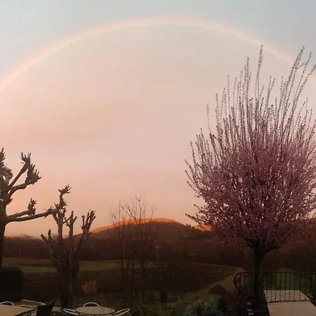 Bed & Breakfast Domaine De Bertrandy