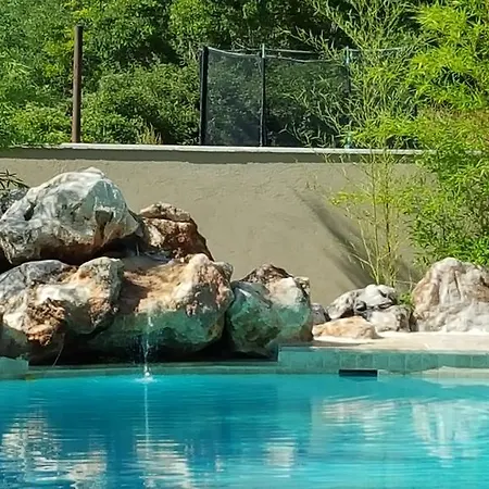 Bed & Breakfast Domaine De Bertrandy