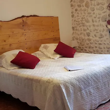 Bed & Breakfast Domaine De Bertrandy